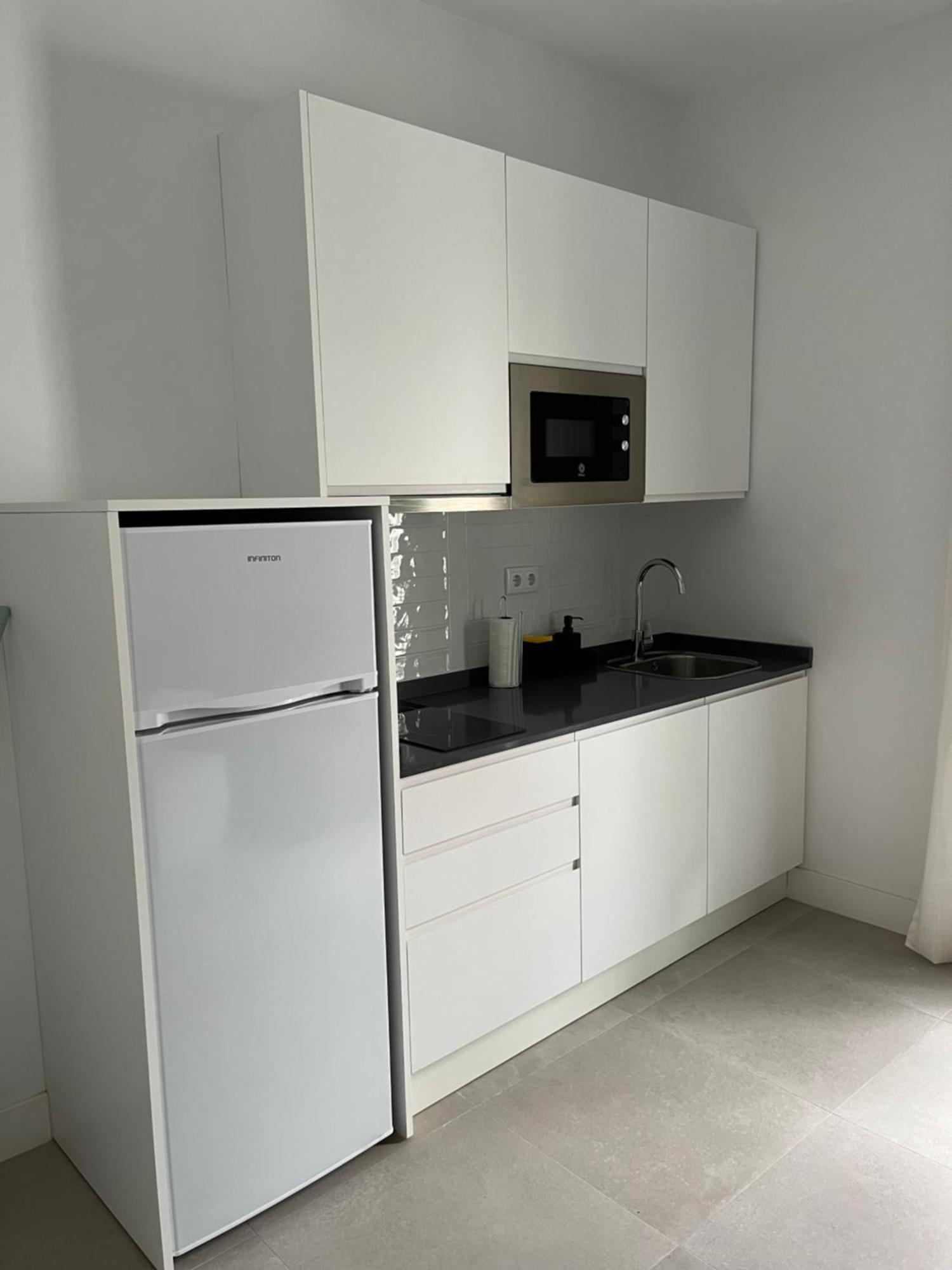 The Sunnydise Apartments Малага Экстерьер фото