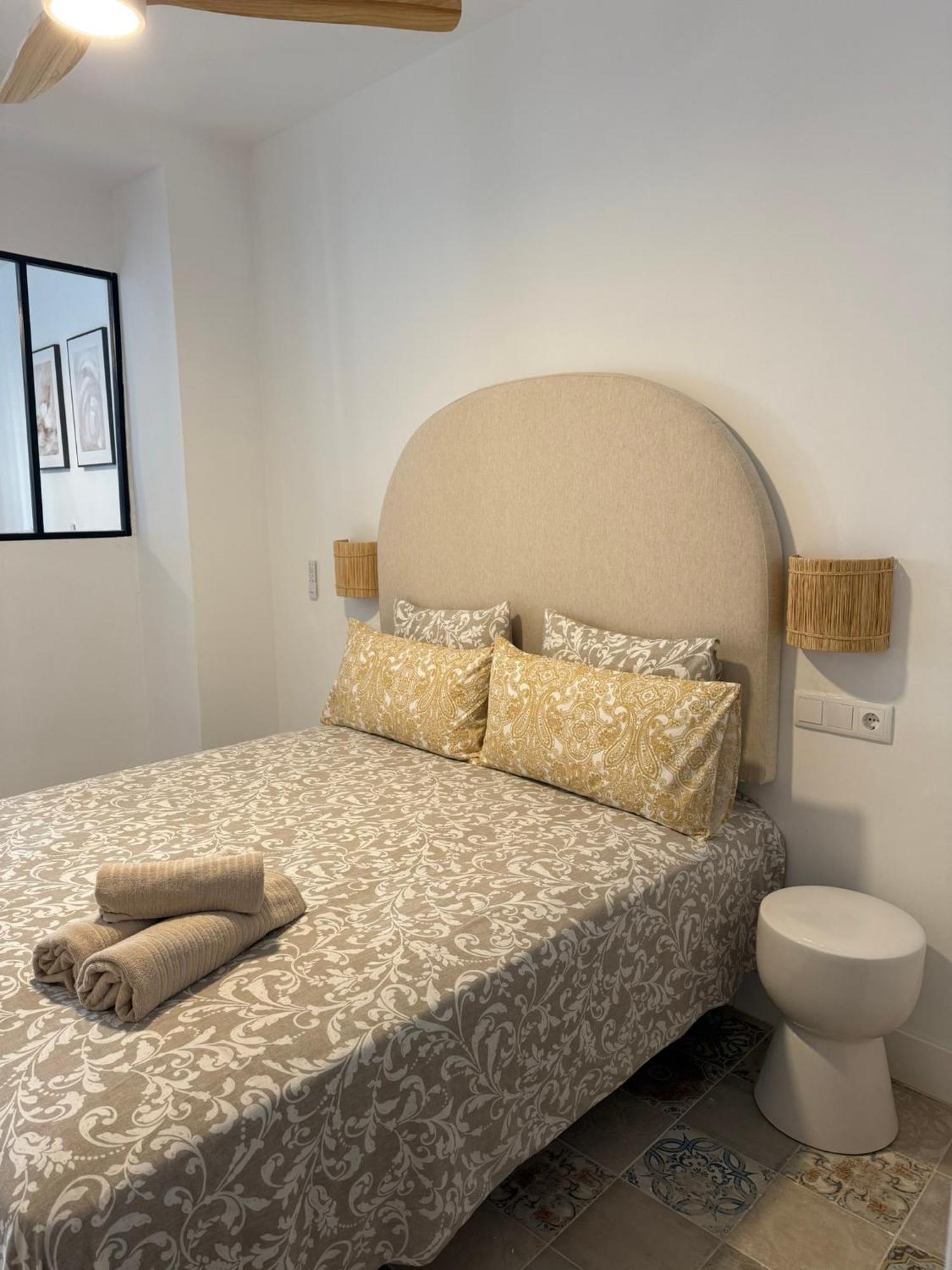 The Sunnydise Apartments Малага Экстерьер фото